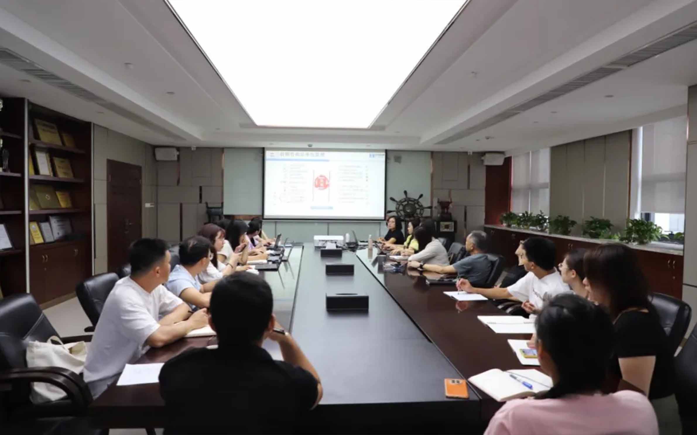 中信恒泰组织开展全过程工程咨询专题培训 ——《前期咨询总承包管理培训》
